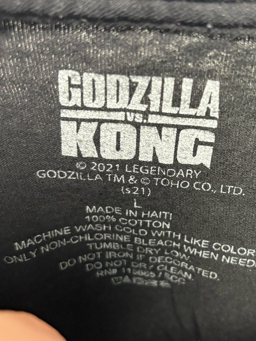 Godzilla vs Kong Long Sleeve - Picture 2 of 2